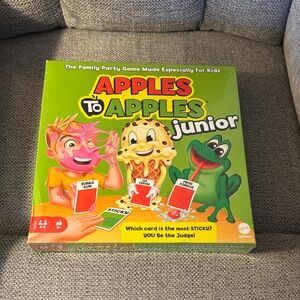 Apples to Apples Junior board game NWT ages 9+